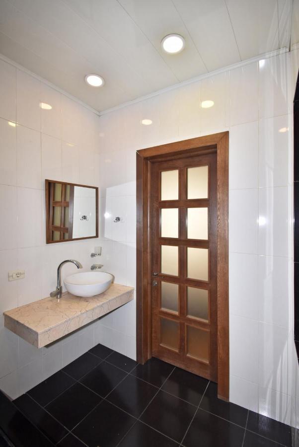 Homestay At City Center Erevan Exterior foto