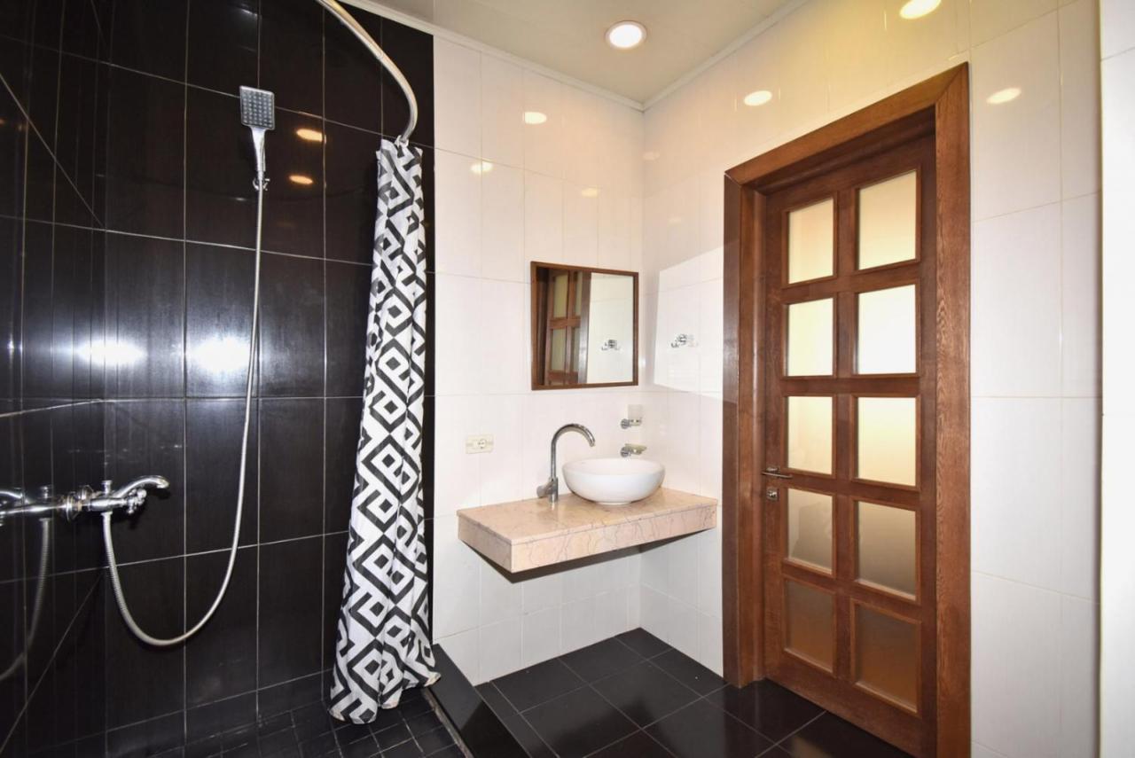 Homestay At City Center Erevan Exterior foto