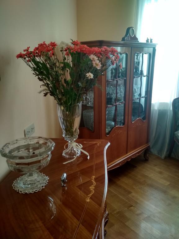 Homestay At City Center Erevan Exterior foto